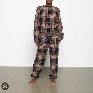 SKIMS Cozy Unisex Knit top and bottoms